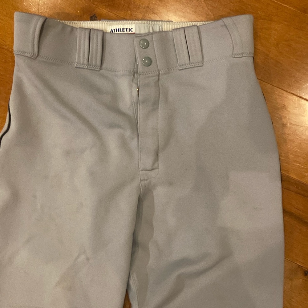 MAJESTIC baseball pants with dark blue side stripe